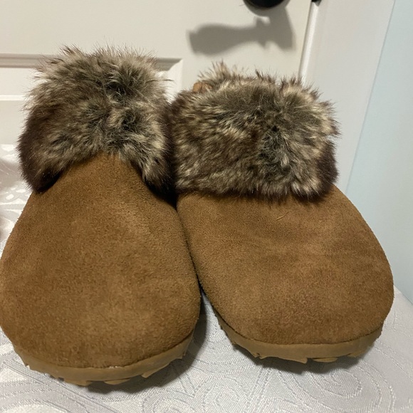Bear paws slip on - Picture 1 of 7